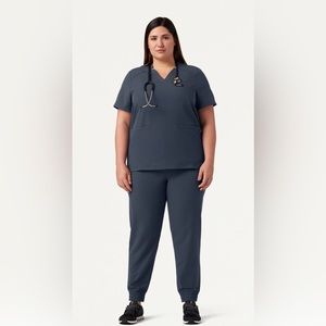 JAANUU SCRUBS NEW! Plus size!